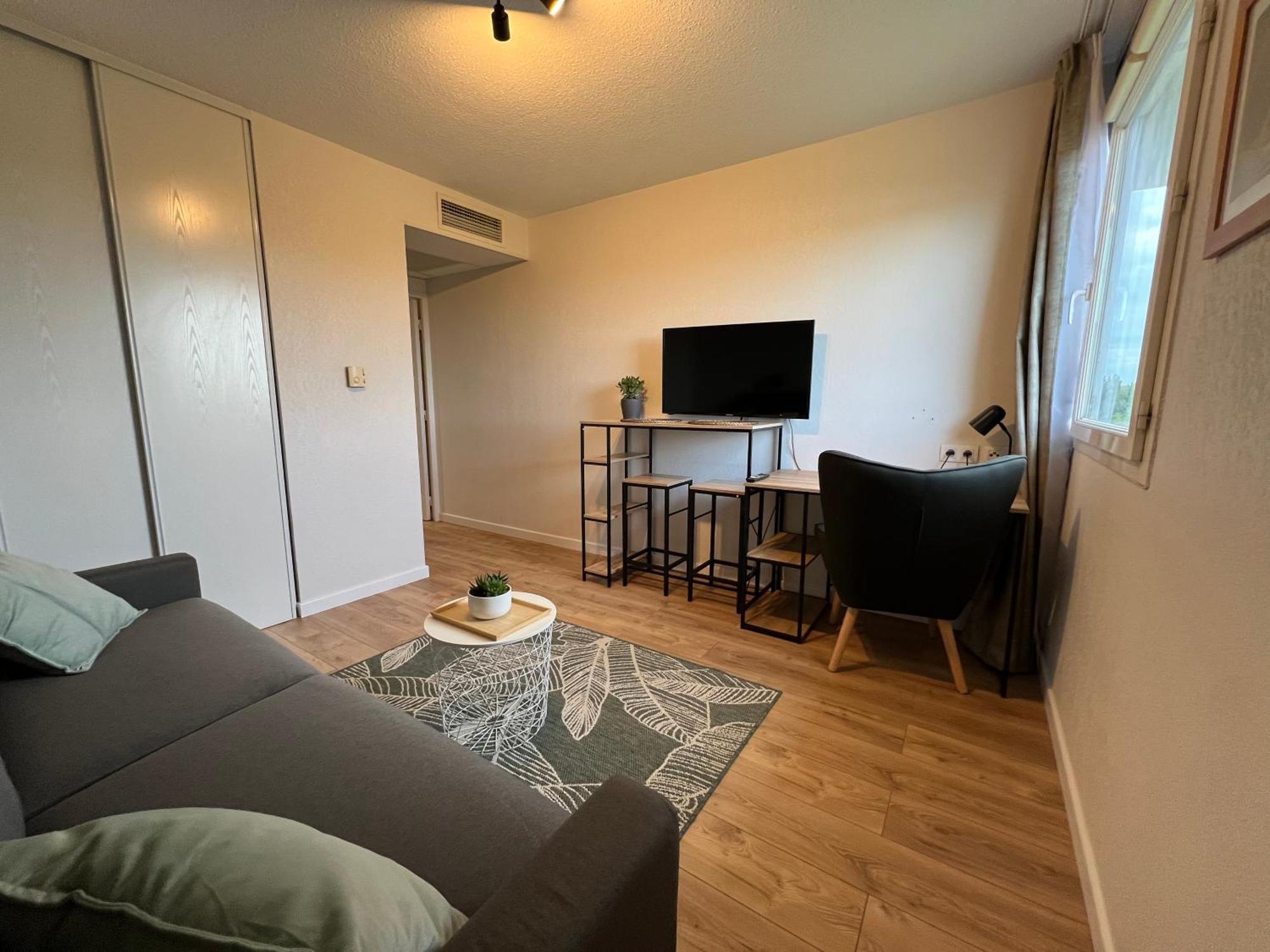 Appart'Hotel - Gare Tgv - Courtine - Confluence - 411 Avignon Buitenkant foto