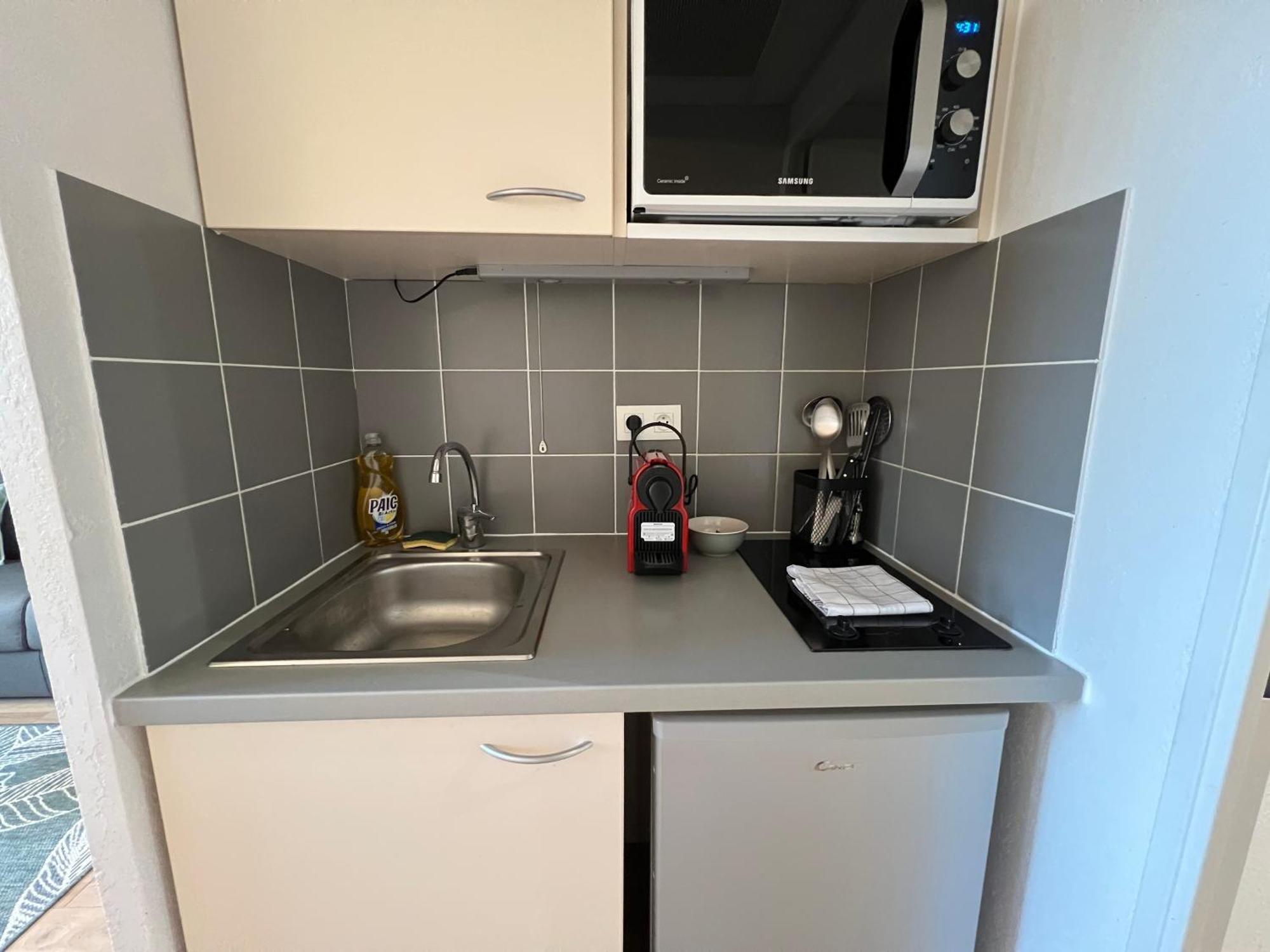 Appart'Hotel - Gare Tgv - Courtine - Confluence - 411 Avignon Buitenkant foto